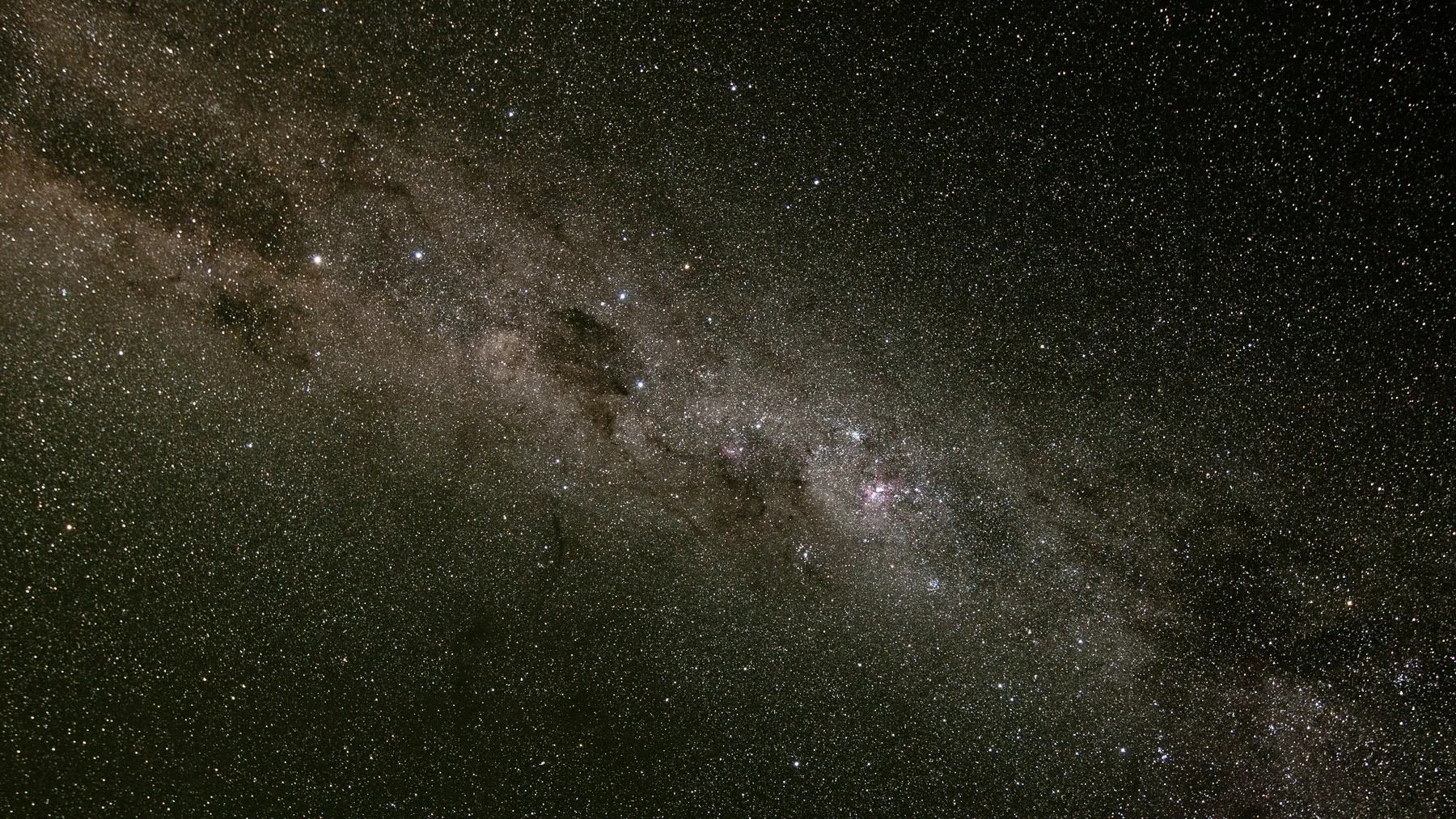 Milky Way over southern New Zealand